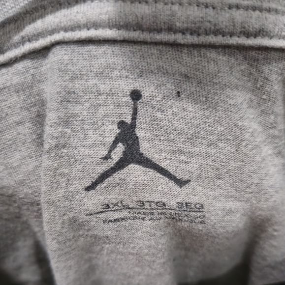 AIR Jordan Shoe Tree T-shirt 100% Cotton Gray 3XL XXL Family Tree Vintage Jordan - Picture 4 of 4